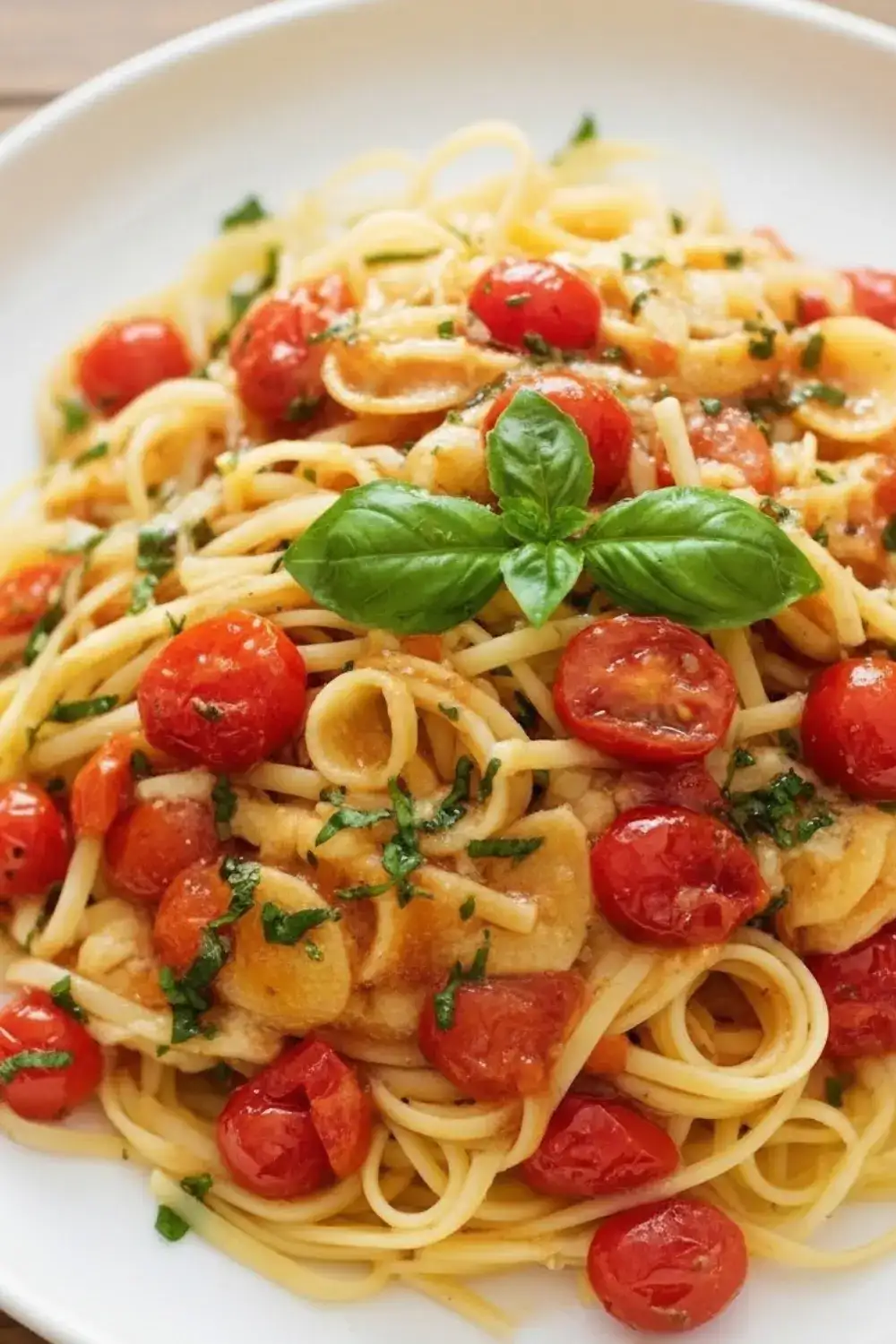 Pasta With Cherry Tomatoes